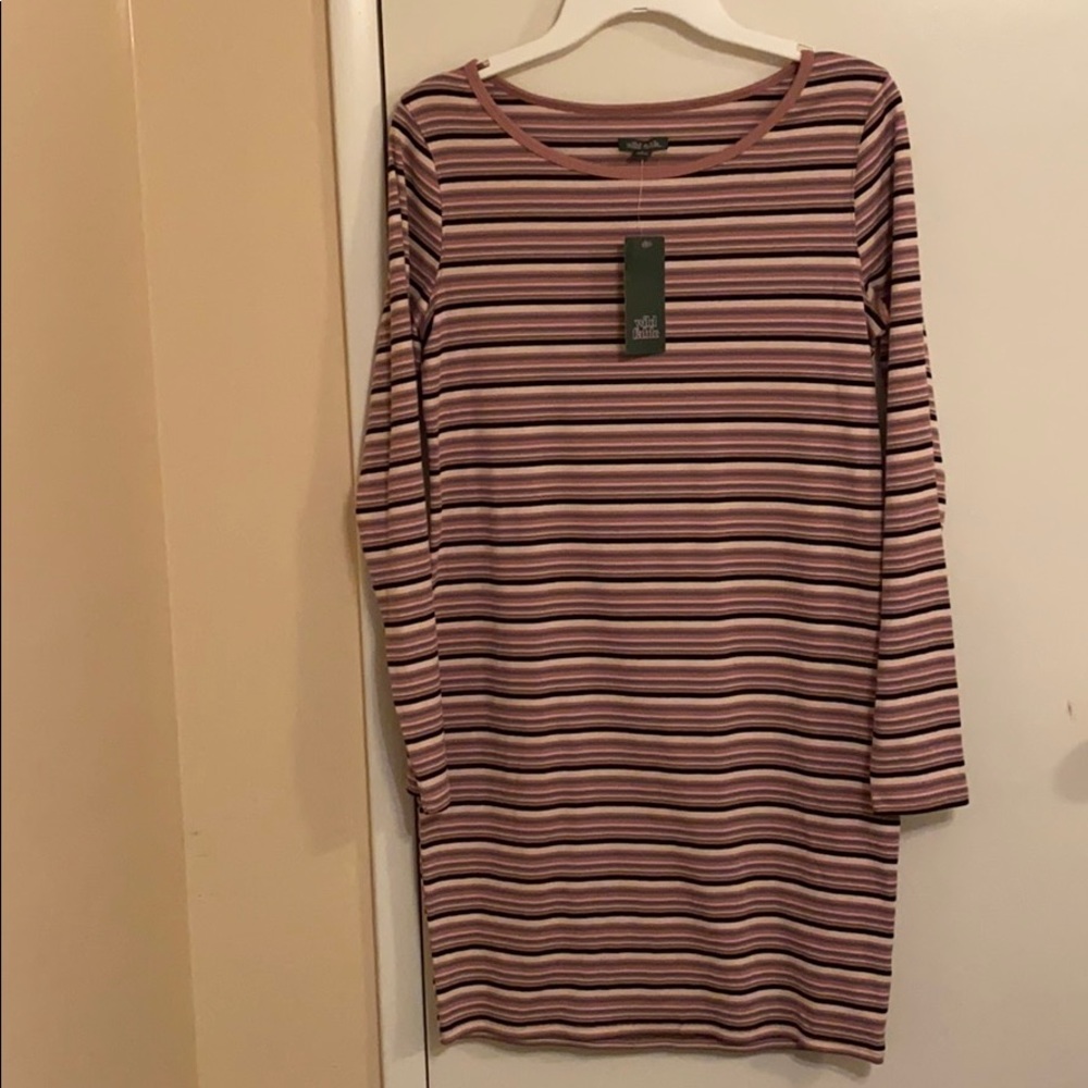 Long sleeve stretchy dress